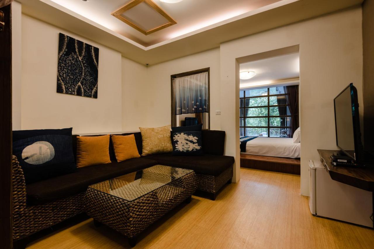 Zhou Ye Cottage Саньї Екстер'єр фото